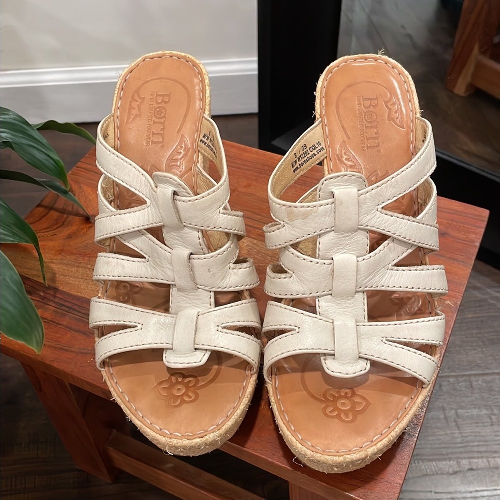 Size 8 wedges